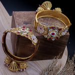 Load image into Gallery viewer, Madhuri Meenakari  Kada With Ghungro  Latakan