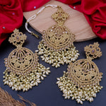 Load image into Gallery viewer, Krupa Reverse AD  Statement Chandbali With Mangtika