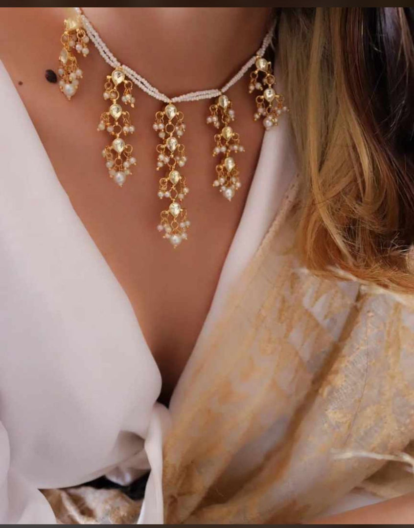 Aeny Multiple Use Moti Choker + Hair Accessories