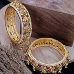 Load image into Gallery viewer, Kunwa Rajwadi Kada With Ghungro