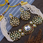 Load image into Gallery viewer, Jamuna Kundan Choker Set With Earring