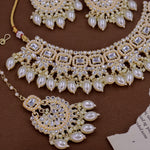 Load image into Gallery viewer, Larisa Kundan Set