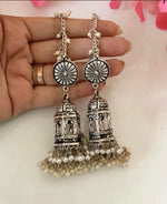 Load image into Gallery viewer, Moti Mahal Earring With Kaan Chain