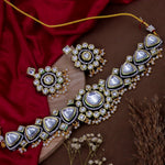 Load image into Gallery viewer, Kirtan Premium Kundan Choker Set