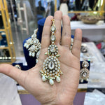 Load image into Gallery viewer, Renu Kundan Polki Semi Bridal Necklace - Green