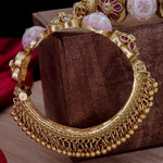 Load image into Gallery viewer, Hiya Rajwadi Kada With Ghungro