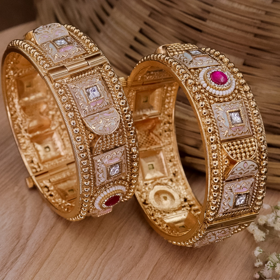 Jyoti Rajwadi Copper Bangles