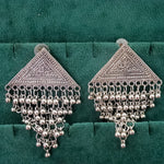 Load image into Gallery viewer, Vija Ghungroo Earrings