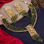Load image into Gallery viewer, Darshni Moti Copper Choker Set