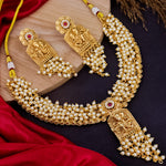 Load image into Gallery viewer, Darshni Moti Copper Choker Set