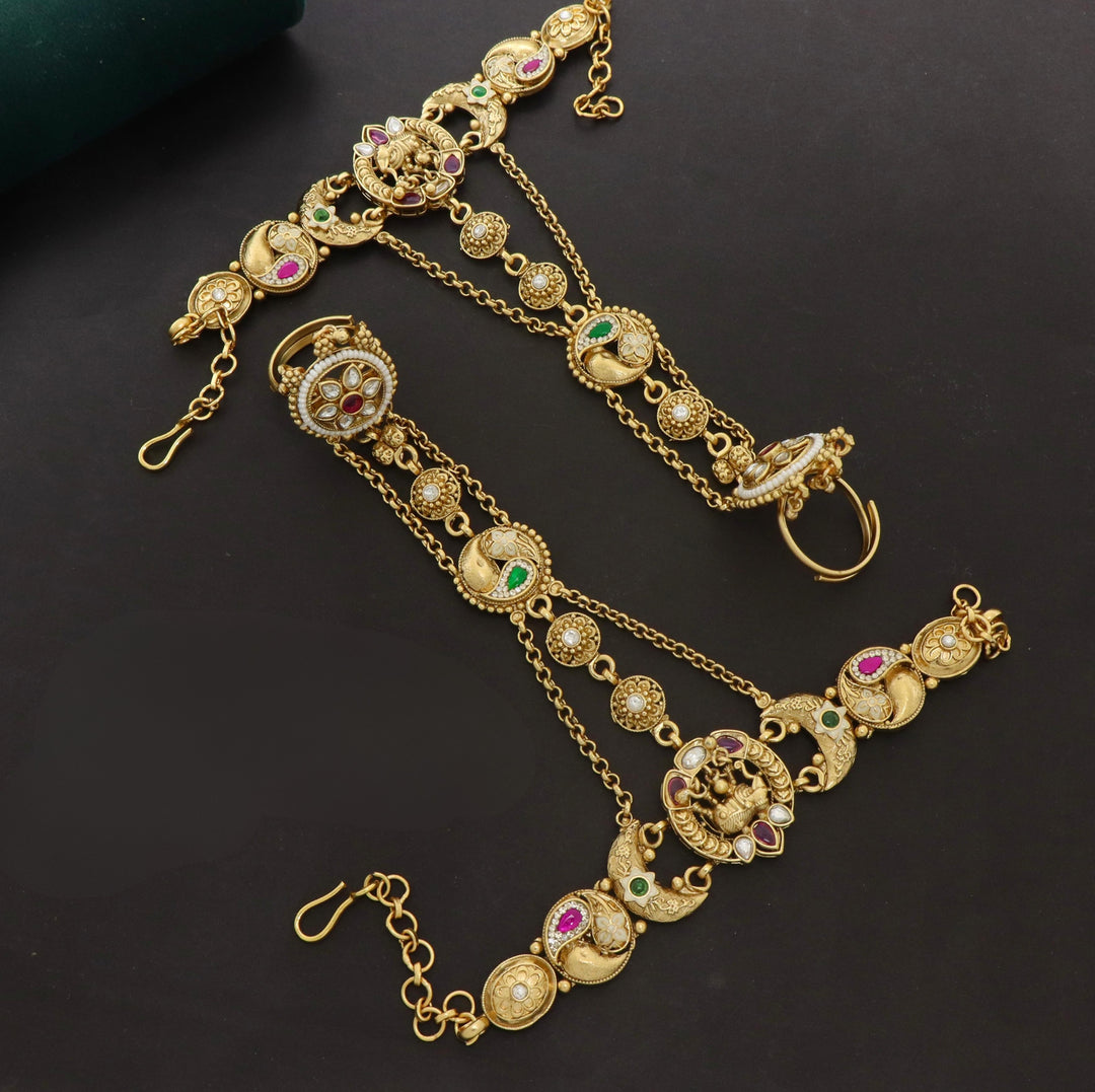 Lalita Premium Heritage Rajwadi Hathpanja - Pair