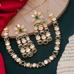 Load image into Gallery viewer, Vanu Sleek Emerald choker With Statement Earrings