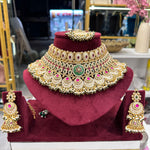 Load image into Gallery viewer, Komal Semi bridal Rajwadi Necklace