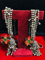 Load image into Gallery viewer, Black polish Jhumka With Heavy Kanchain