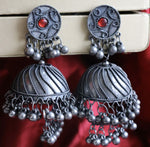 Load image into Gallery viewer, Piyu Statement Jhumka
