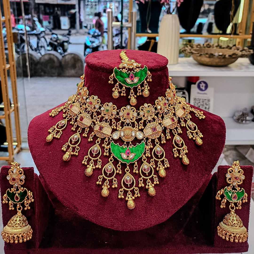 Megha Heritage Choker Set