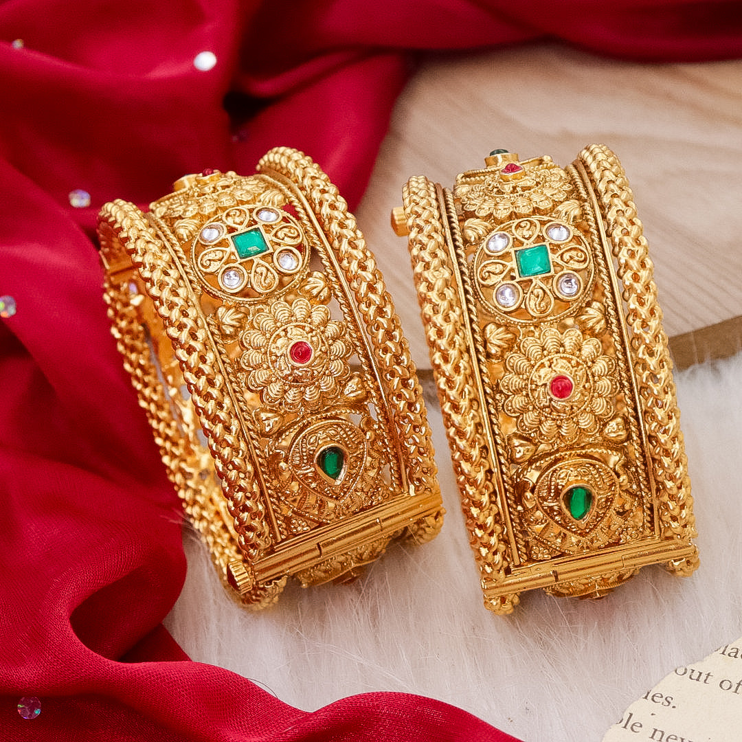 Sushila Heritage Brass kada
