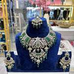 Load image into Gallery viewer, Vanya Polki  Necklace With Mangtika