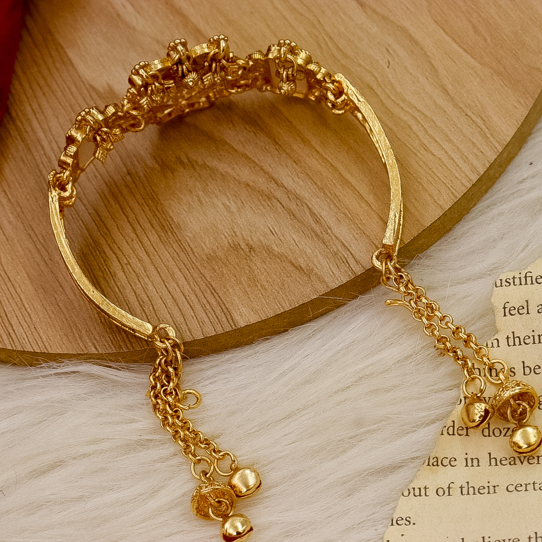 Kamna Heritage Bracelet With Ghungroo Latakan