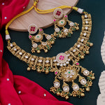 Load image into Gallery viewer, Drisha Swaroski Premuim Necklace