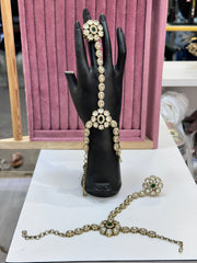 Lubna Premium Hathpanja