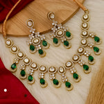Load image into Gallery viewer, Yaisha Emerald Moissanite Set