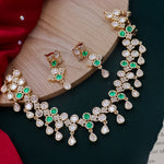 Load image into Gallery viewer, Moissante  Green Choker