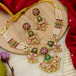 Load image into Gallery viewer, Jinal Swaroski Heritage Choker