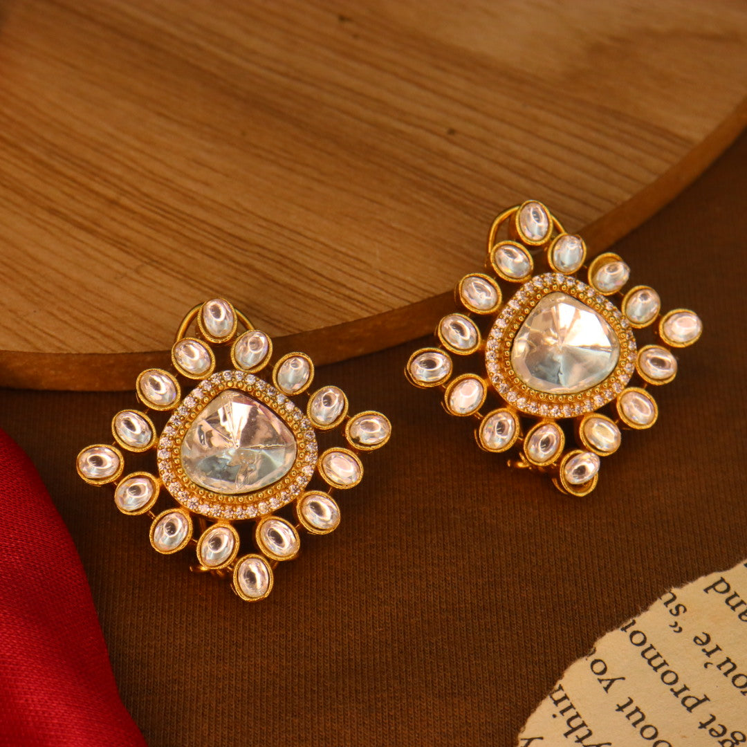 Chicha Moissianite Earrings