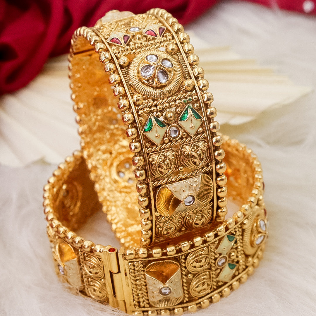 Rani Meenakari Brass kada