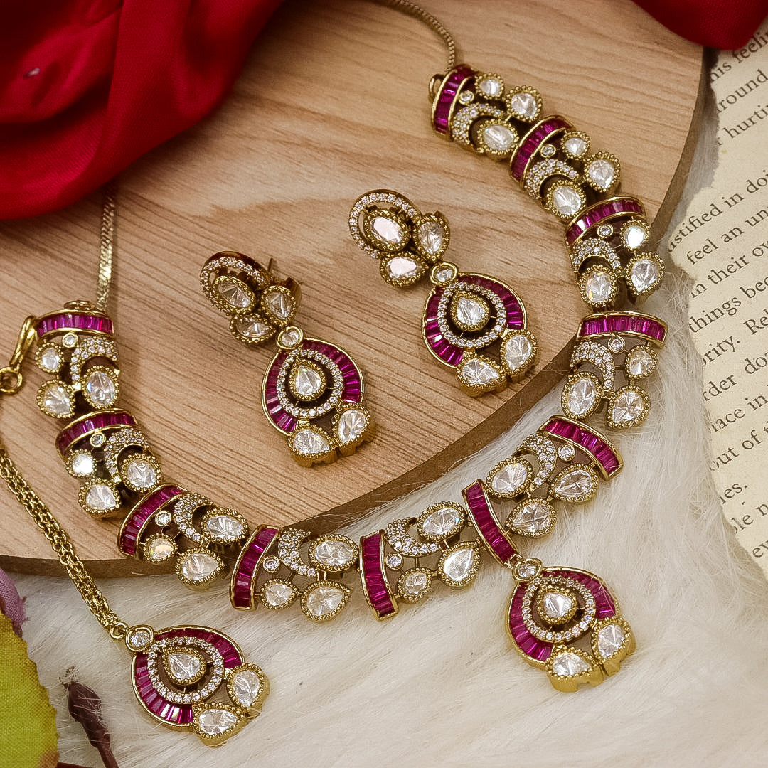 Fisa Choker - Ruby