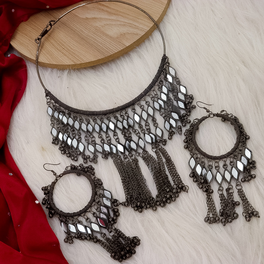 Mirror Hasli Choker With Chandbali