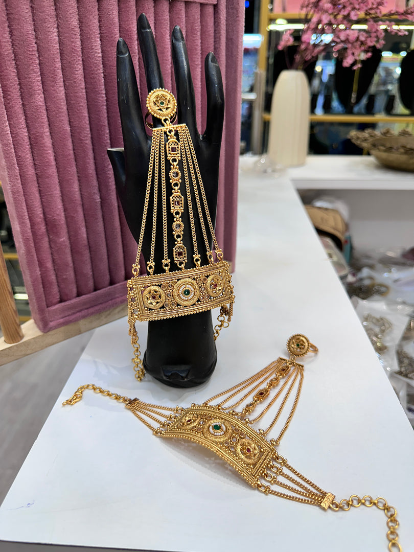 Subhuna Premium Heritage Rajwadi Hathpanja - Pair