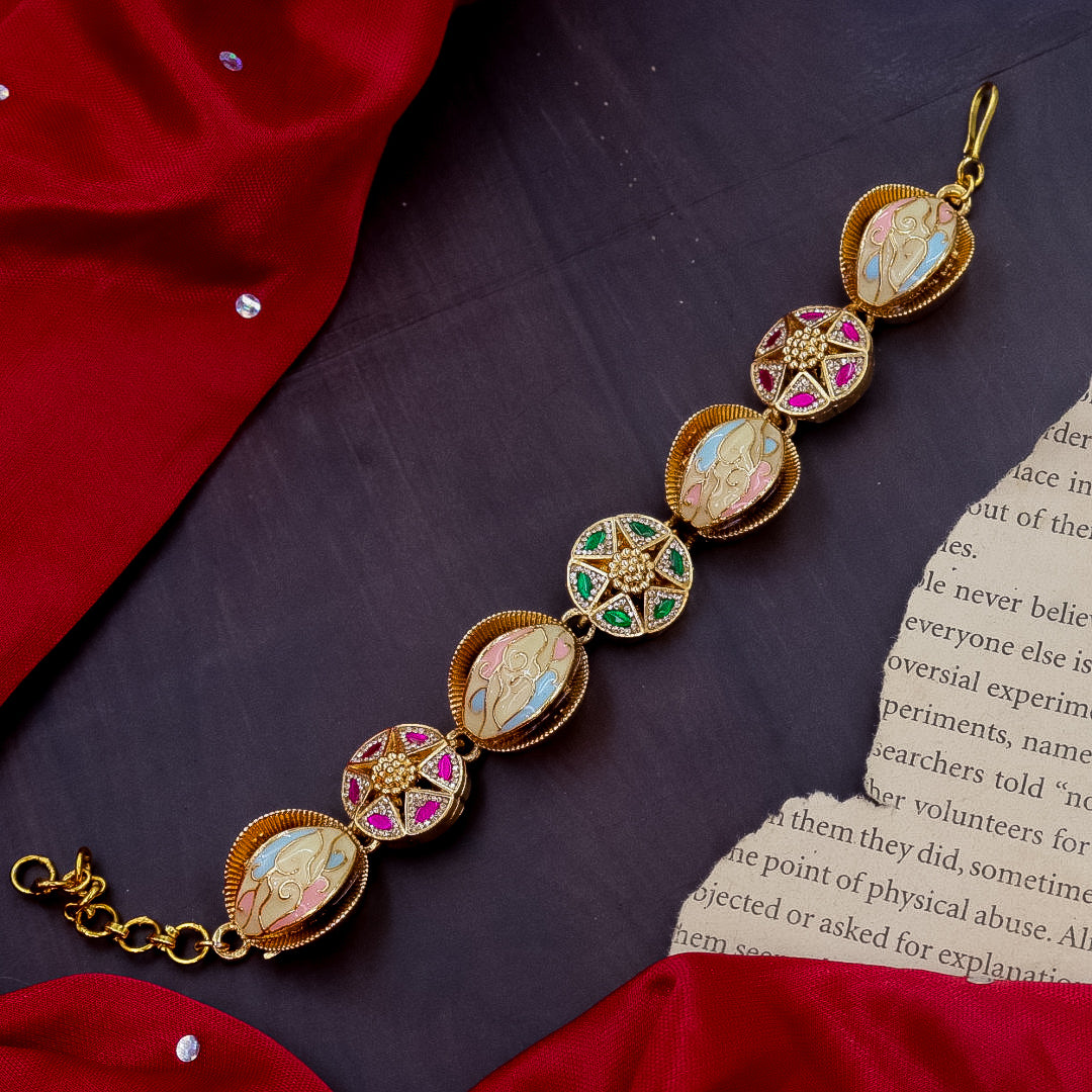Koisa Choraski Gajra Bracelet