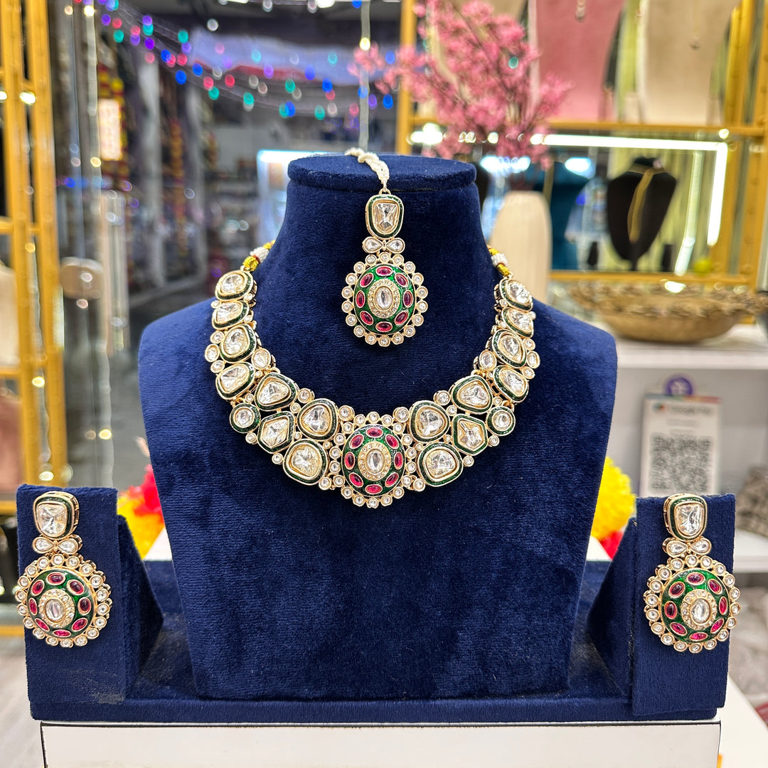 Rima Kundan Choker Set