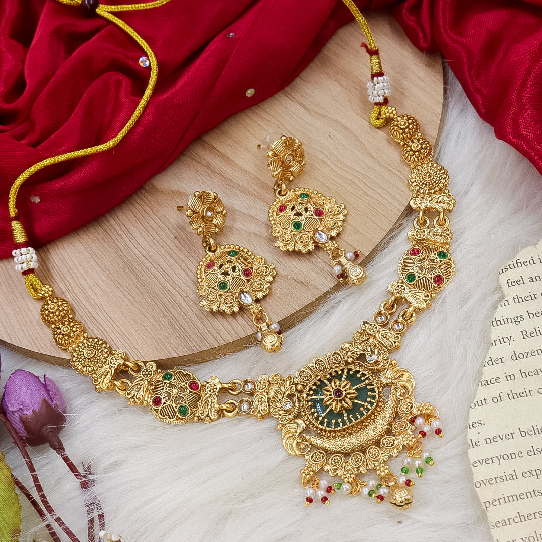 Renee Heritage Set