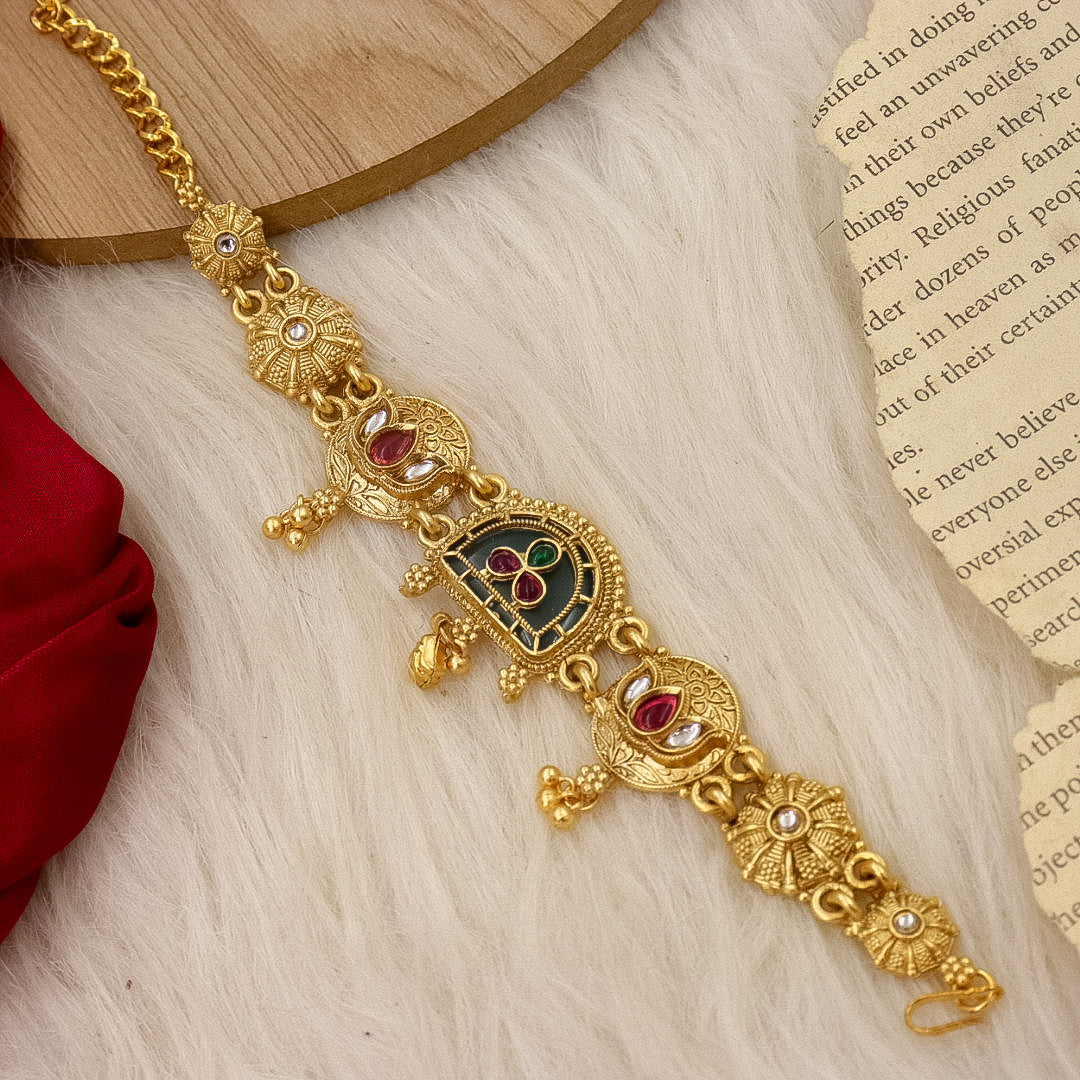 Rutuja Hertiage Bracelet