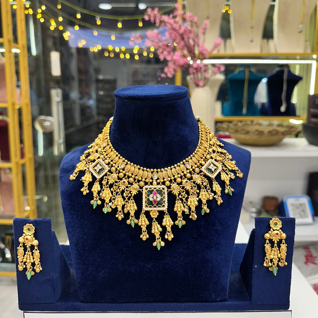 Shally Premium Heritage Necklace