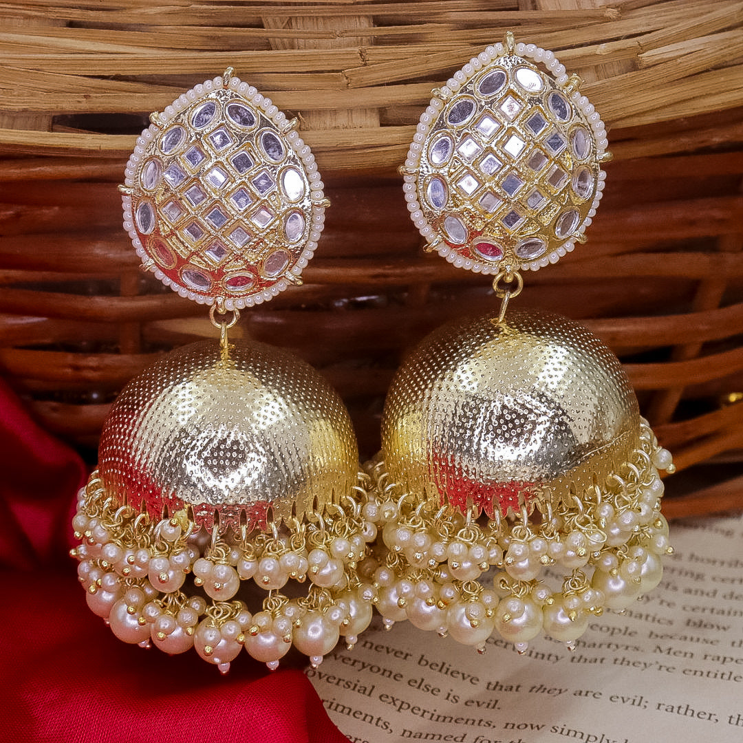 Uma Earring