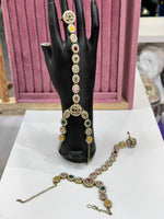 Load image into Gallery viewer, Multi Colour Reverse AD Hathpanja