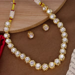 Load image into Gallery viewer, Vanita Dibbi Kundan Necklace