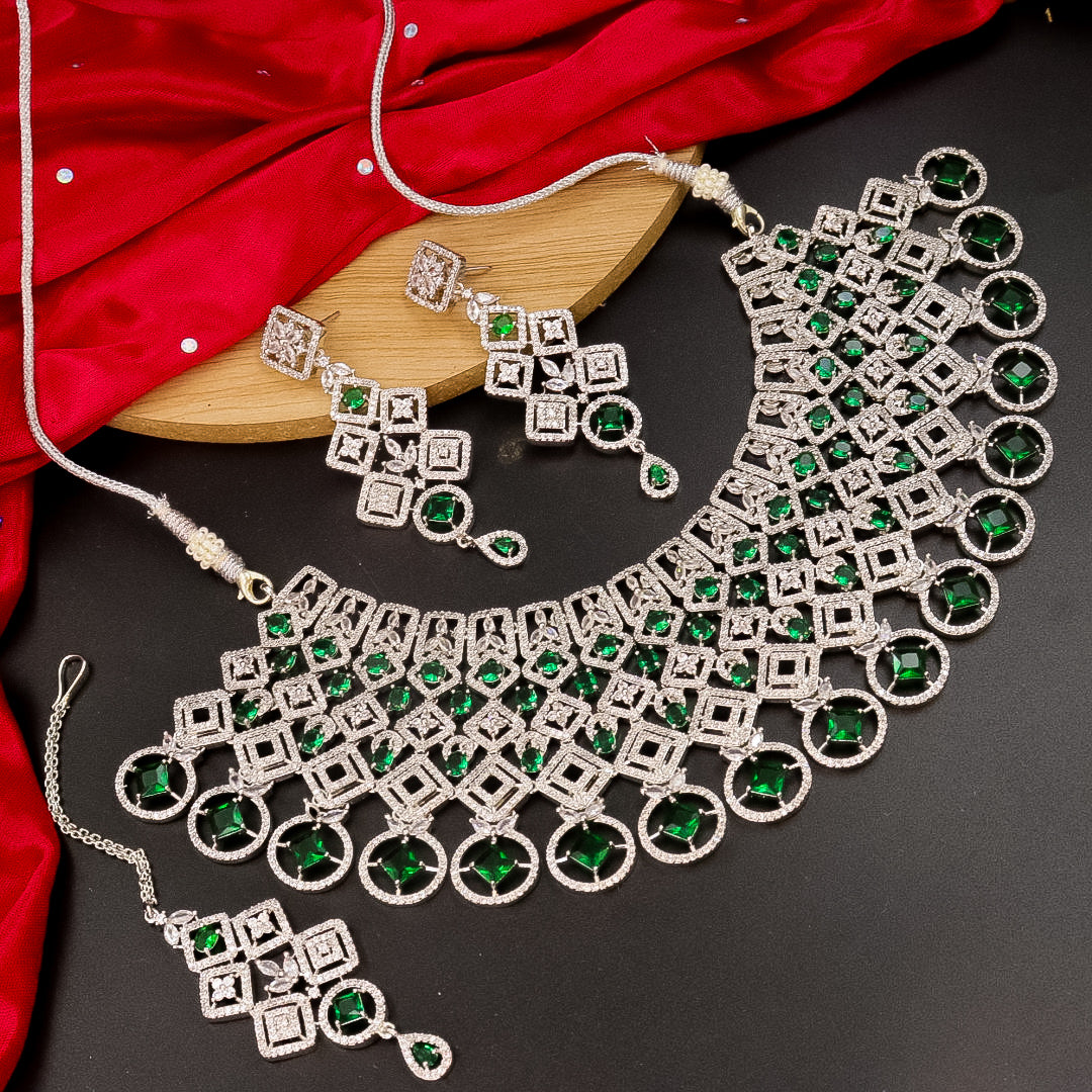 Rachna Statement AD Choker -Green