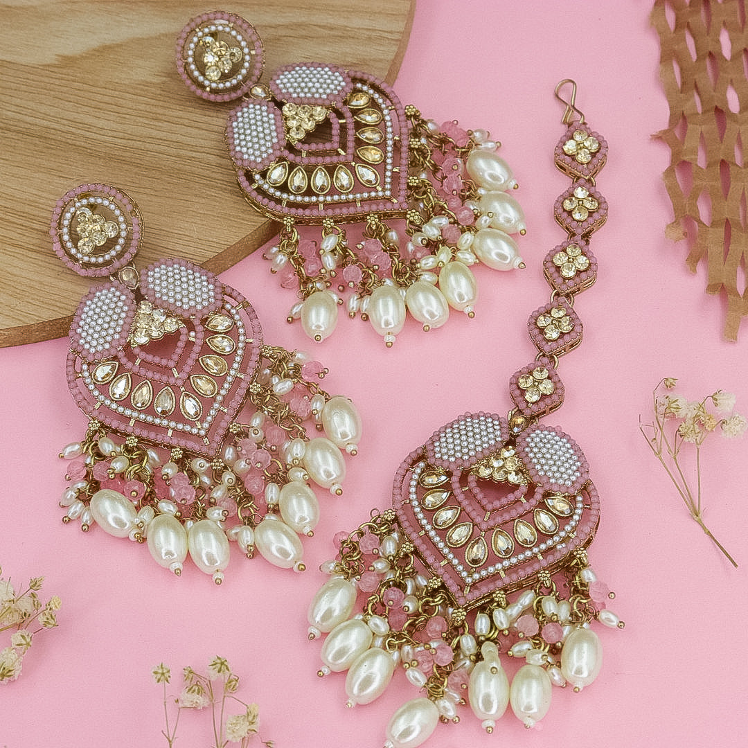 Momina Pakistani Earrings And Mangtika