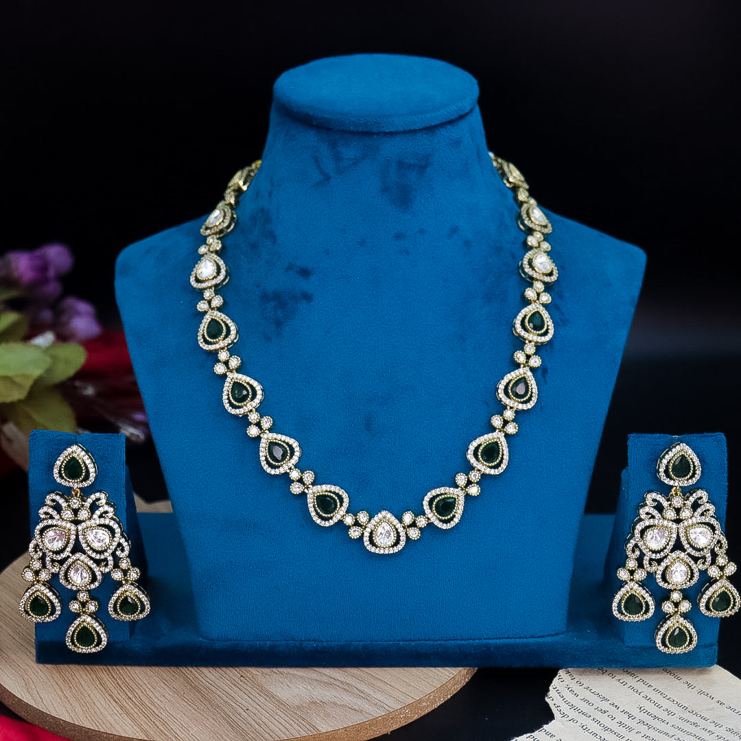 Pushpa Moissianite Necklace