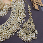 Load image into Gallery viewer, Minali Statement Set With Mangtika
