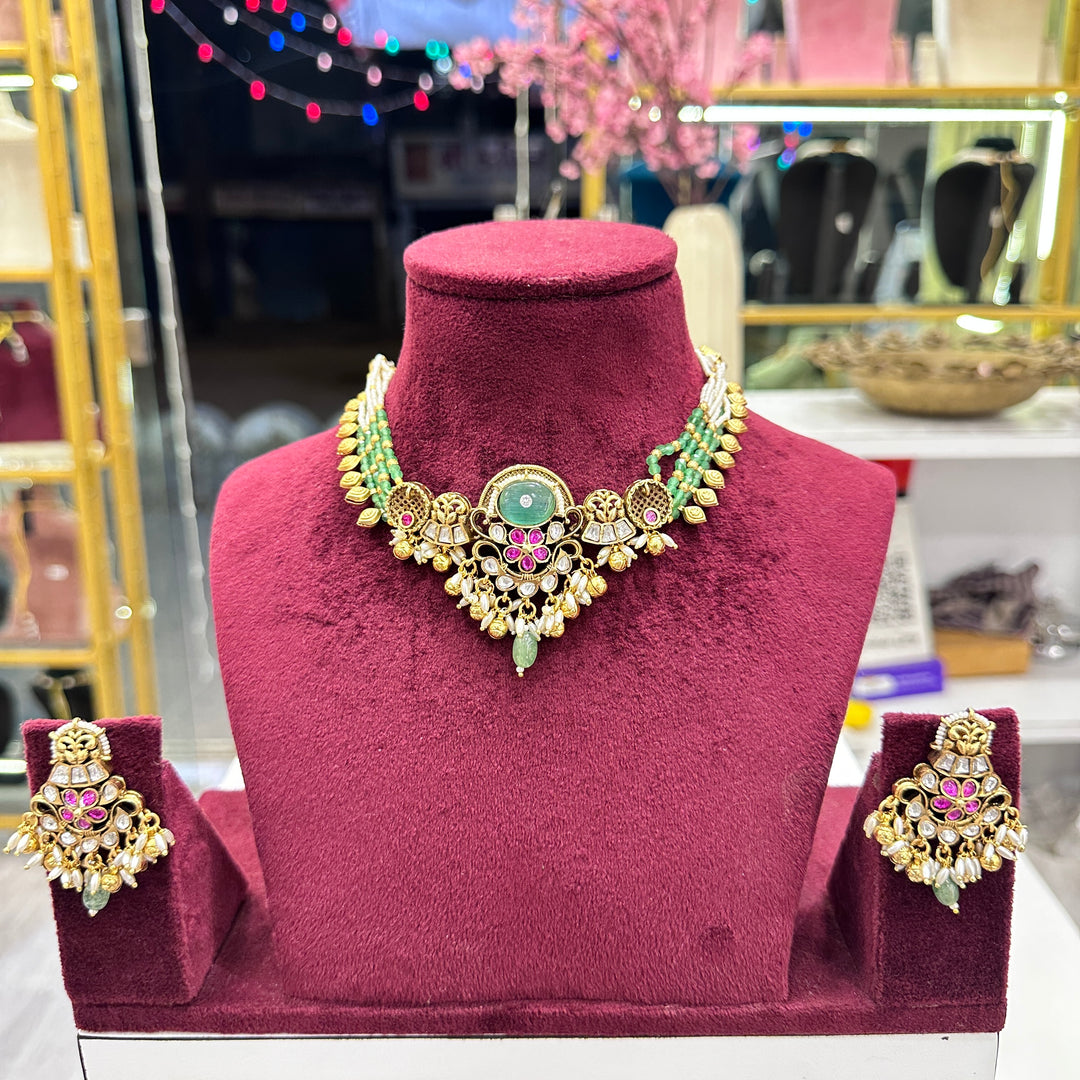 Vina Heritage Choker