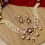 Load image into Gallery viewer, Veena Moissianite Choker-White