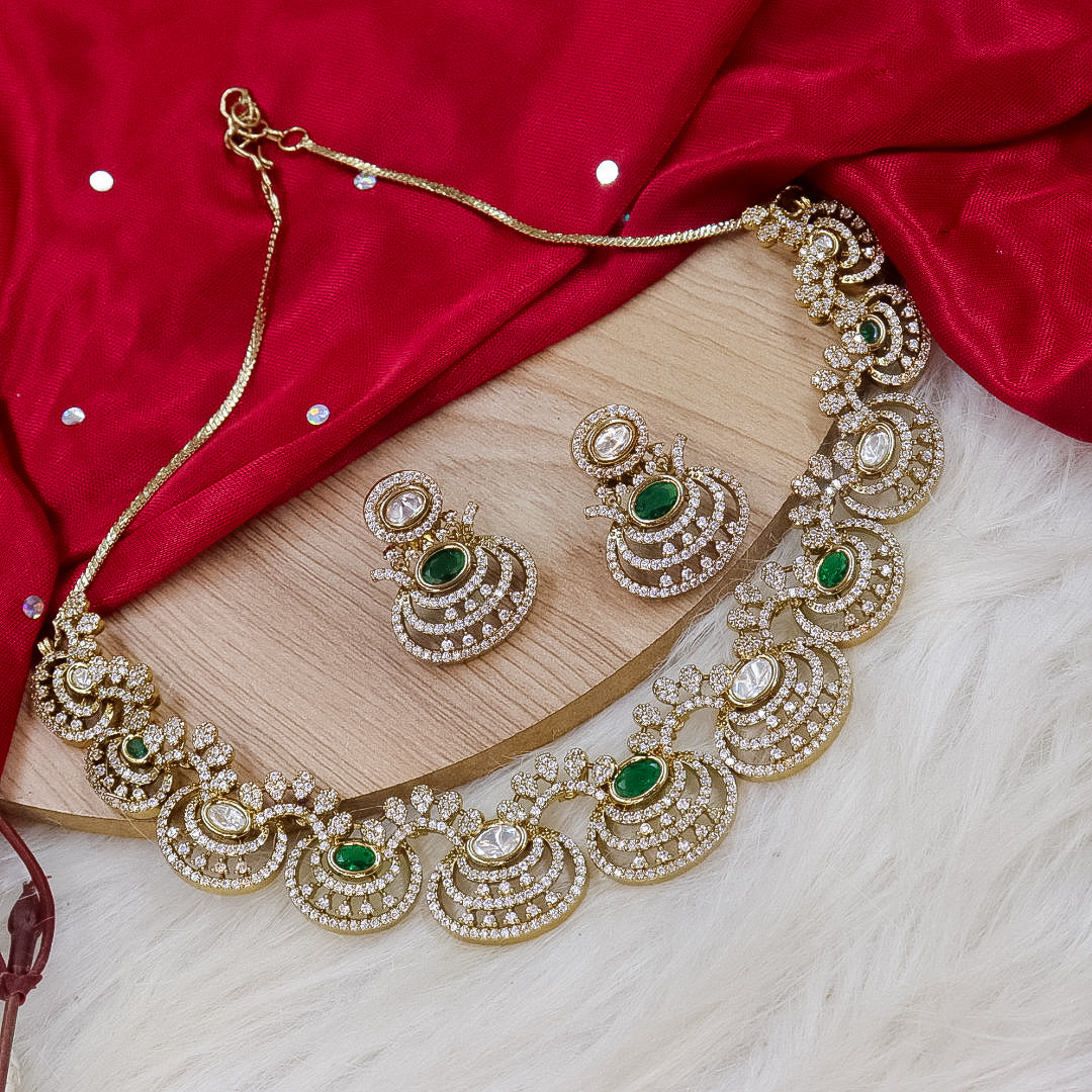 Chand Moissante Choker- Green