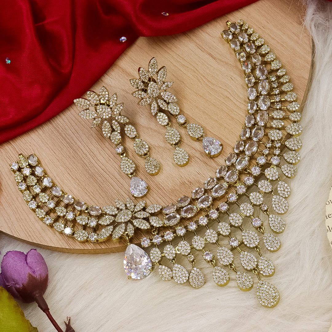 Yalina Designer Moissianite Set- Golden