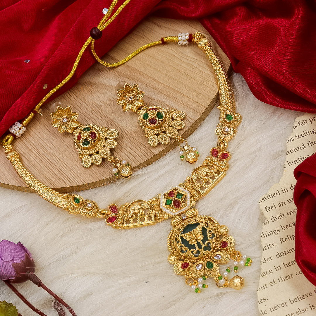Daina Heritage Set